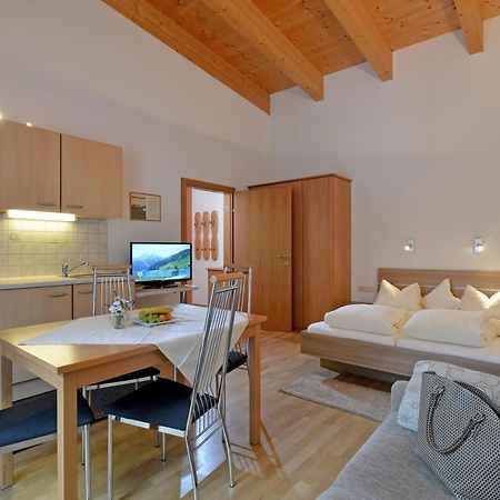 Ferienwohnungen Haus Der Mitte Mayrhofen Luaran gambar